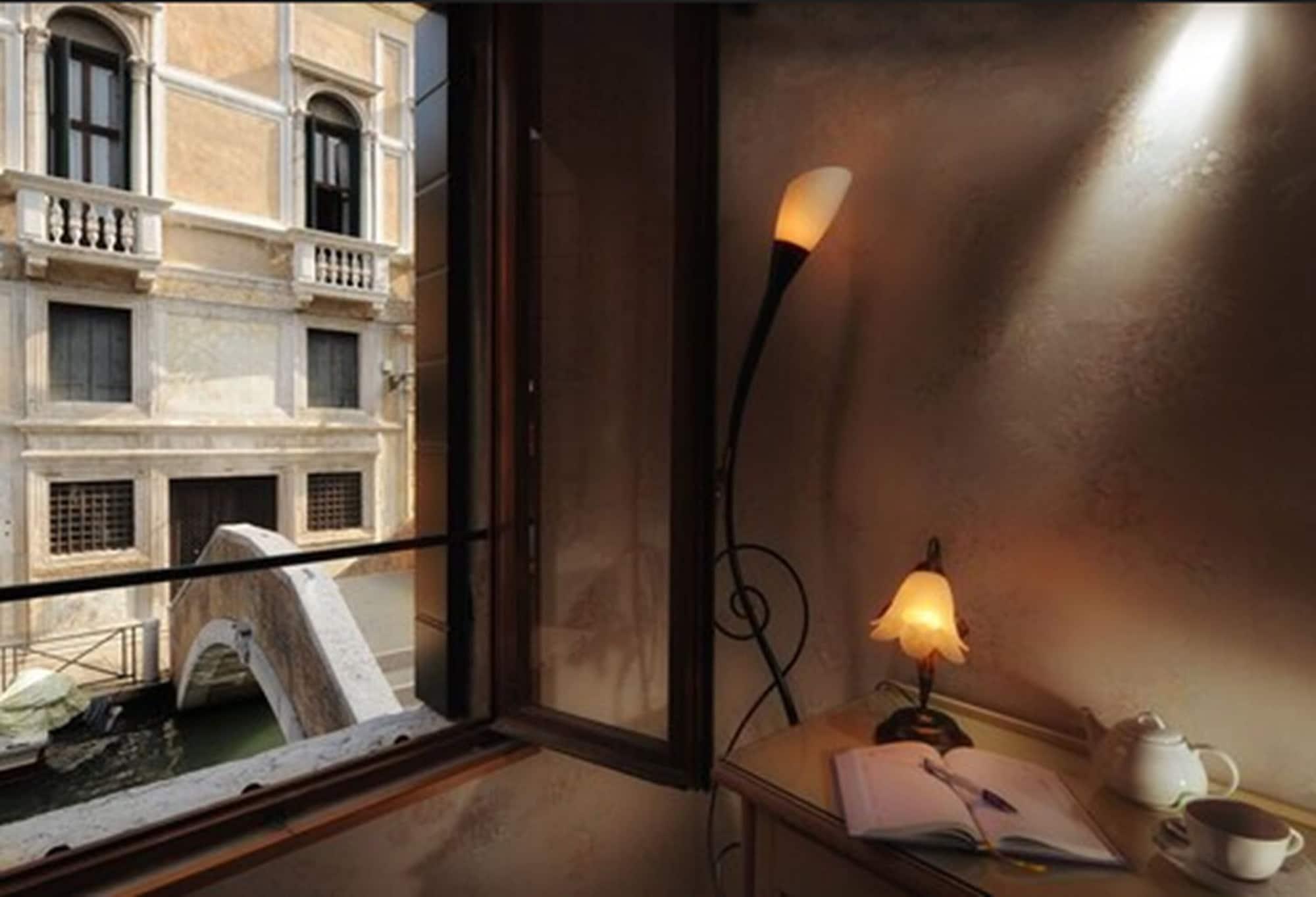 Hotel Tintoretto Венеция Номер фото